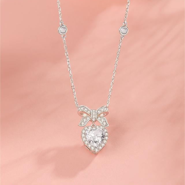 Collier en argent sterling avec nœud en sucre et cœur en pierre CZ "Heart Kiss" FANCIME