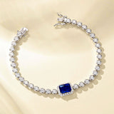 FANCIME "Axis" Saphir Taille Radiante Pierre de naissance de septembre Bracelet de tennis en argent sterling