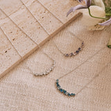 Collier en argent sterling "Murmure de glycine" avec barre de fleur