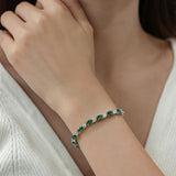 "Radiance Glamour" Bracelet Tennis en Argent Sterling Émeraude Taille Fantaisie Pierre de Naissance de Mai