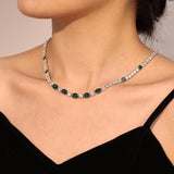 "Glamour Radiance" Collier en argent sterling avec émeraude taillée fantaisie de mai