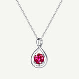"Étreinte Infinie" Pendentif en Argent Sterling avec Symbole Infini et Pierre de Naissance de Juillet Rubis - Argent