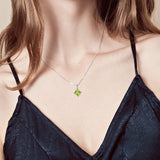 FANCIME "Rêve de princesse" Collier en argent sterling avec péridot, pierre carrée d'août