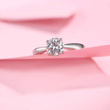 FANCIME Bague en argent sterling "Classic Round Cut" en moissanite